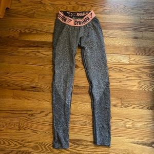 GymShark Seamless Gray High Waisted Leggings. Size Small